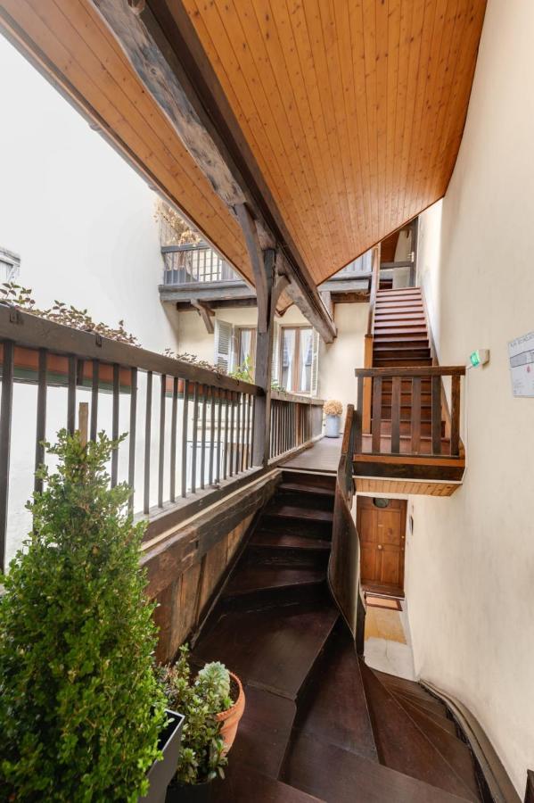 La Cour Filaterie - Suite Of 30 Sq M In The Annecy Breakfast Included Eksteriør bilde